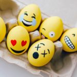 Emojis in marketing: 5 reasons to use them (and 5 to avoid them)