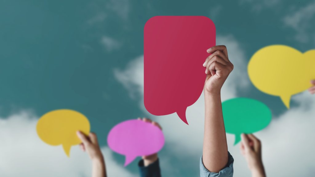 Le conversazioni su Reddit e Quora servono alla SEO e alla GEO