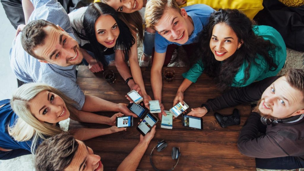 Studio di SEOZoom sulla presenza dei social su Google